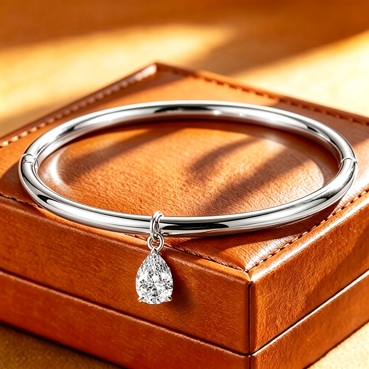 2pcs 18K Gold Plated Bracelet Set with Teardrop Pendant